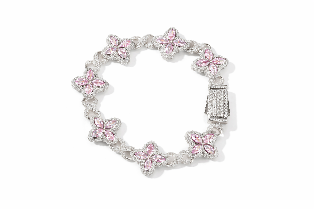 Curated Clover Bracelet