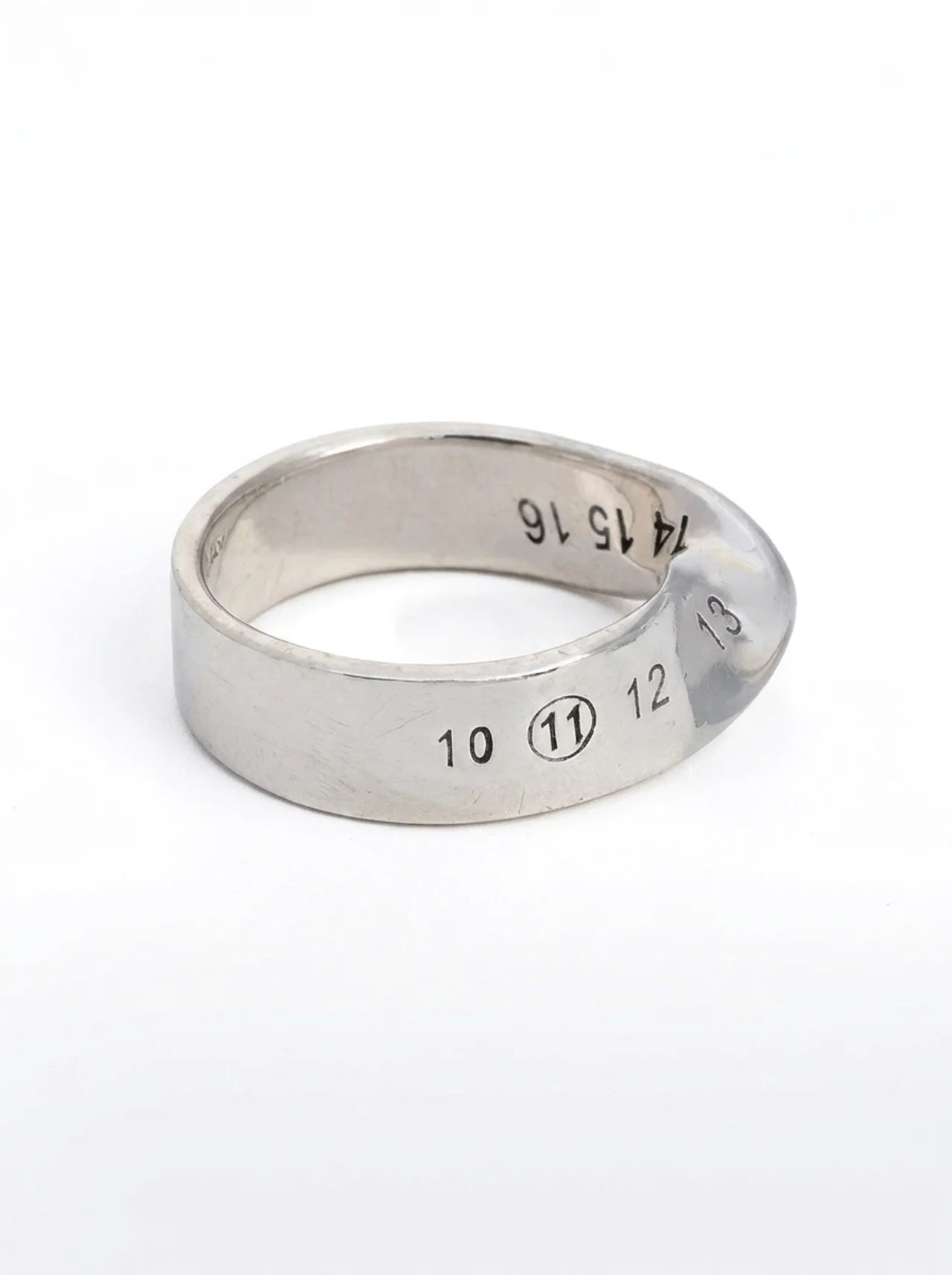 Bent Ring